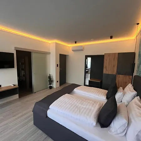 아파트호텔 Varkapu 2 3*