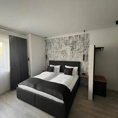 Varkapu 2 아파트호텔 3*